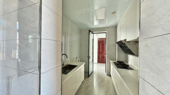 一站西三环，一梯两户南北通透小洋房，精装拎包入住-厨房