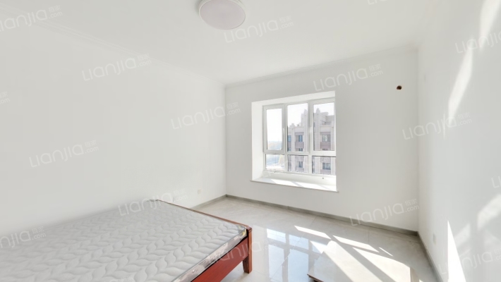 一站西三环，一梯两户南北通透小洋房，精装拎包入住-卧室A