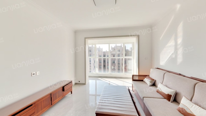 一站西三环，一梯两户南北通透小洋房，精装拎包入住-客厅