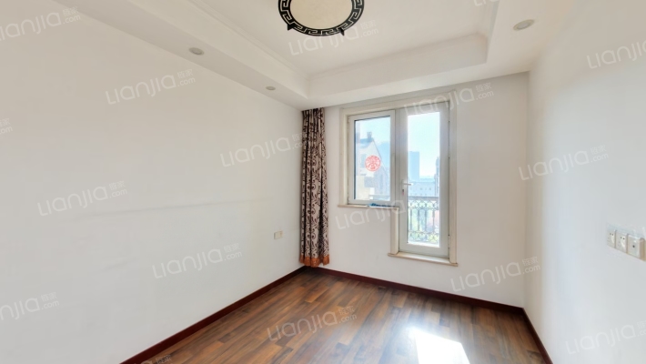 香邑溪谷洋房上跃，精装修 全部品牌 带露台-卧室A