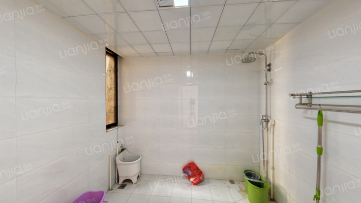 一梯两户洋房，采光好，户型方正，精装修-卫生间B