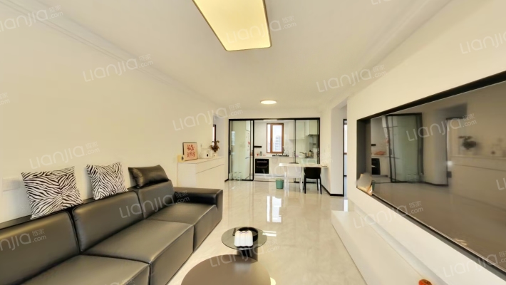 高铁新干线 3室1厅 南 北-客厅