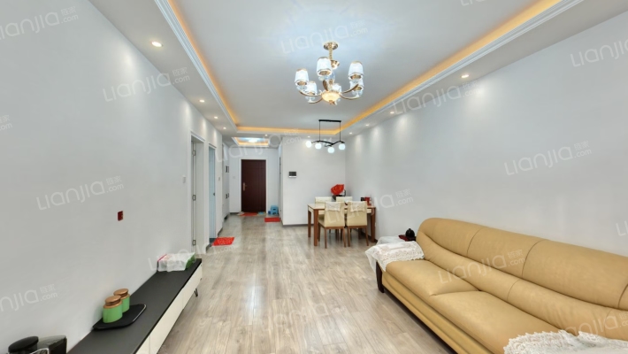 满五唯一、装修未住、自住标准、诚意出售-客厅