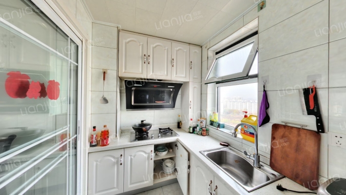 南北通透，一梯两户，采光好，楼层好-厨房