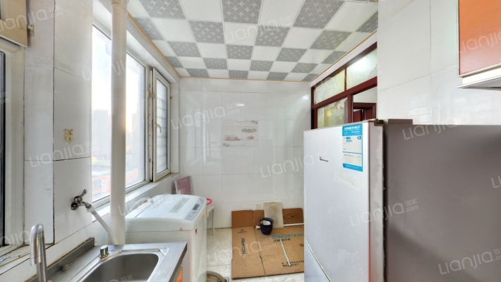 天保郦景 2室1厅 南-厨房