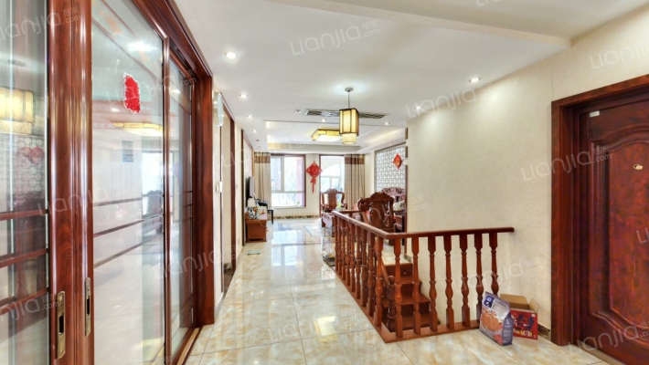 南北通透，户型方正，低楼层，花园小区，拎包入住-客厅B