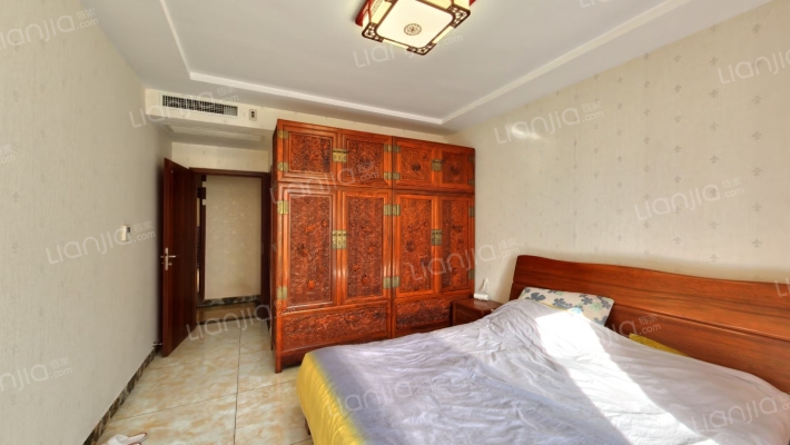 南北通透，户型方正，低楼层，花园小区，拎包入住-卧室B