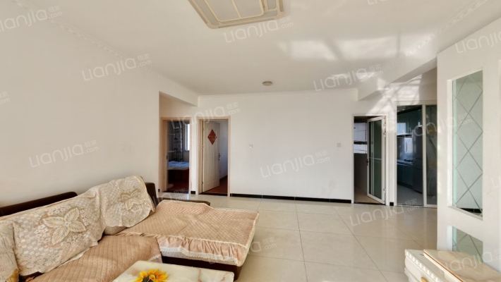 联合七号院南北通透大三居精装修-客厅