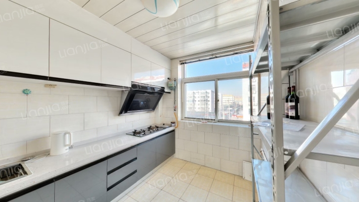 怡海嘉园 2室2厅 南 北-厨房