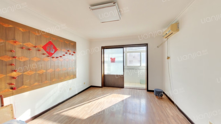 怡海嘉园 2室2厅 南 北-客厅