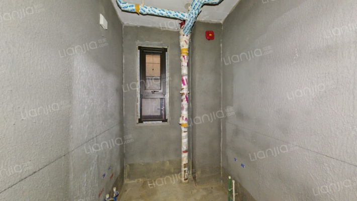 天伦湾 园林社区 集中供暖 保利物业-卫生间