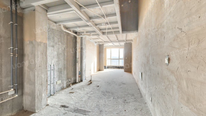 好楼层采光好，小区人车分流，房本满五，-卧室