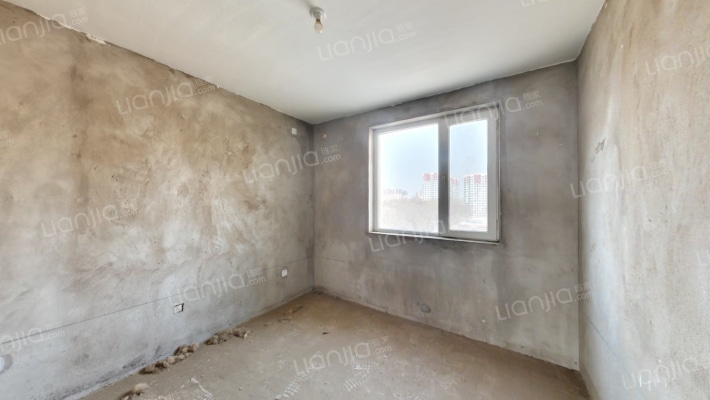 钢混结构 南北通透板楼 中间楼层 视野开阔 距高铁站近-卧室A