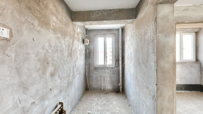 钢混结构 南北通透板楼 中间楼层 视野开阔 距高铁站近-厨房