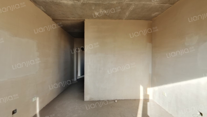 南北通透双卫大三居 高楼层 无遮挡 采光好 毛坯-卧室C