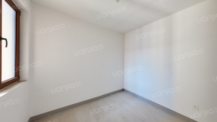 高铁新干线 2室2厅 南-卧室B