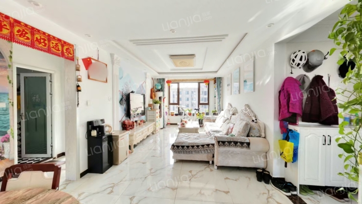 全天采光，精装修拎包入住，满五唯一-客厅