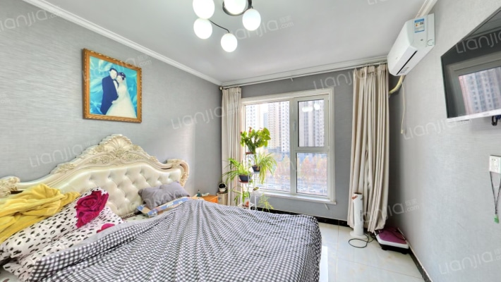 精装修 南北通透3居 拎包入住 高楼层 满二 看房方便-卧室C