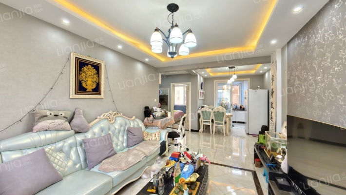 精装修 南北通透3居 拎包入住 高楼层 满二 看房方便-客厅