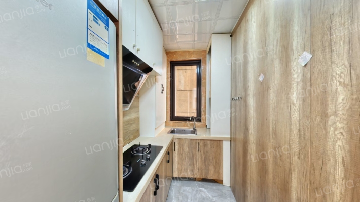 精装修全阳三居，业主急售！有房本！-厨房