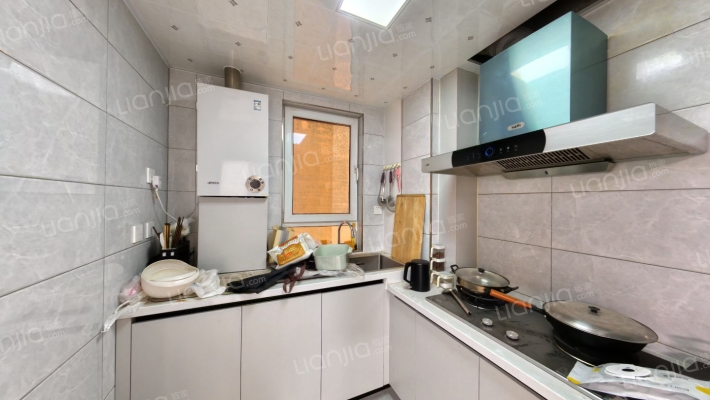 香邑溪谷悦都小区 2室2厅 南 北-厨房