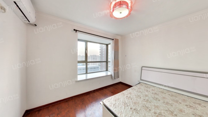 开发区 君临天下御景园  全南两居室-卧室A