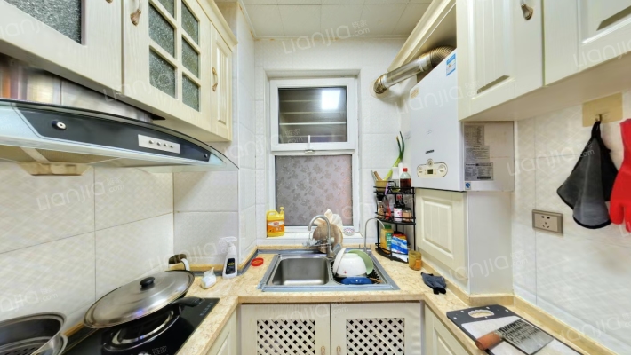 惠友荷園 2室1厅 南-厨房