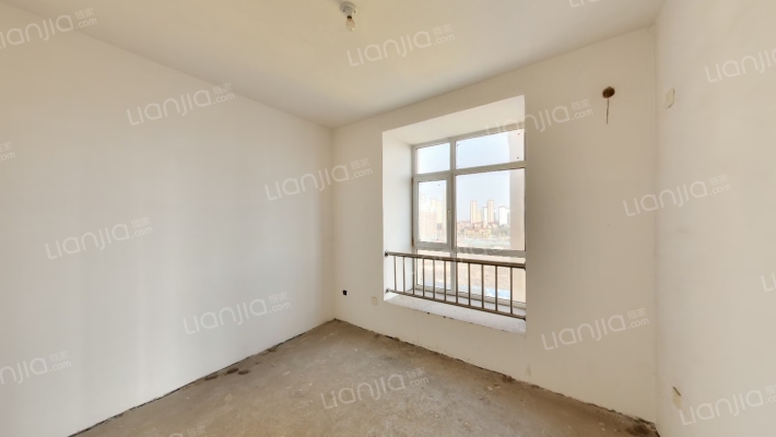 凯旋门 两居 好楼层 毛坯随心装 有钥匙-卧室A