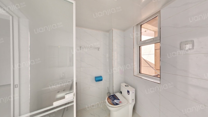 涿州卓悦城楼层好，大三居，方正户型采光好，-卫生间