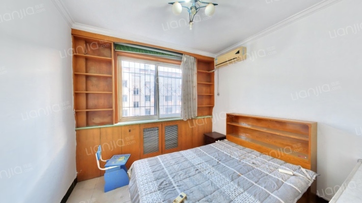 平安小区六号院 3室2厅 南 北-卧室C