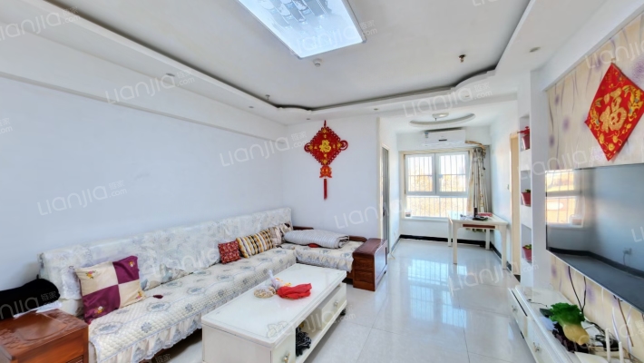 宜家旺商场，槐林菜市场，中医院，交通便利购物方便-客厅