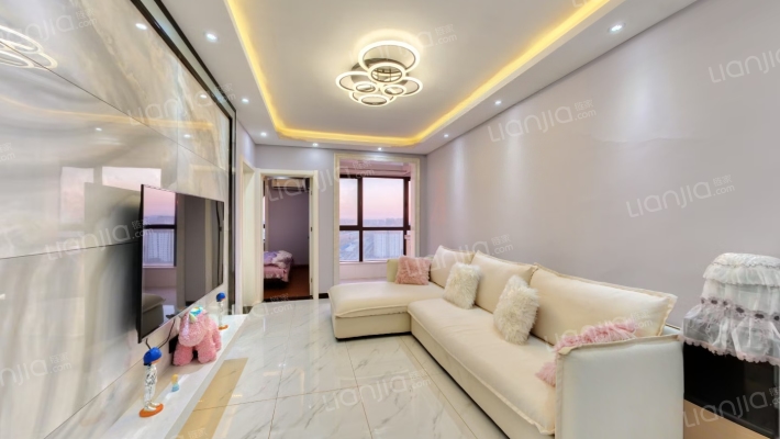 业主自住精装，带全屋家具家电，可直接拎包入住-客厅