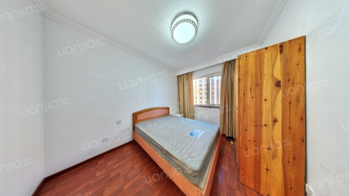 K2狮子城北区 3室1厅 南-卧室C