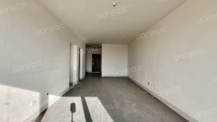 高铁新干线 3室1厅 南-客厅