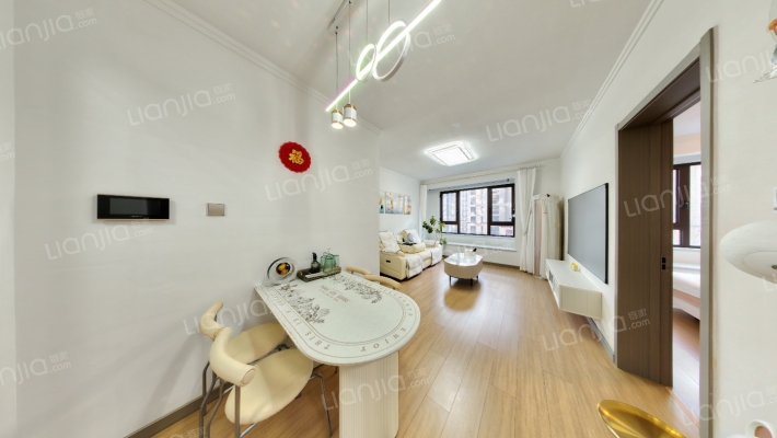 樾府国际 精装两居 南北通透  全天采光 随时看房-客厅