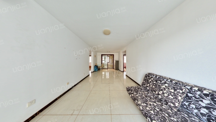 南北通透三居，房本满二，一站西三环，配套齐全-客厅