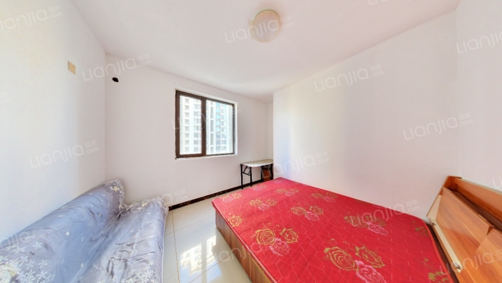 南北通透三居，房本满二，一站西三环，配套齐全-卧室A