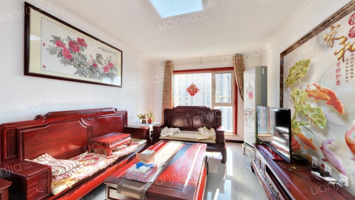 边户三居 明厨明卫 精装 拎包入住 中高楼层-客厅