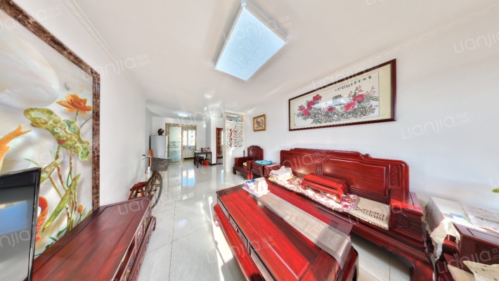 边户三居 明厨明卫 精装 拎包入住 中高楼层-客厅