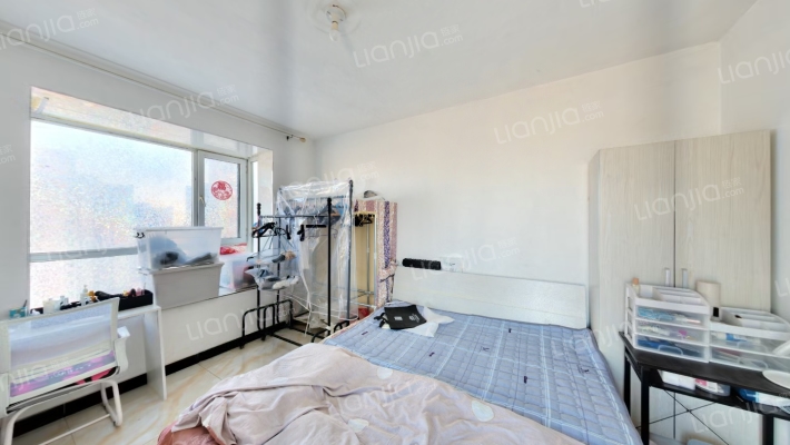 带装修拎包入住，户型方正，房本满五，正规一居-卧室