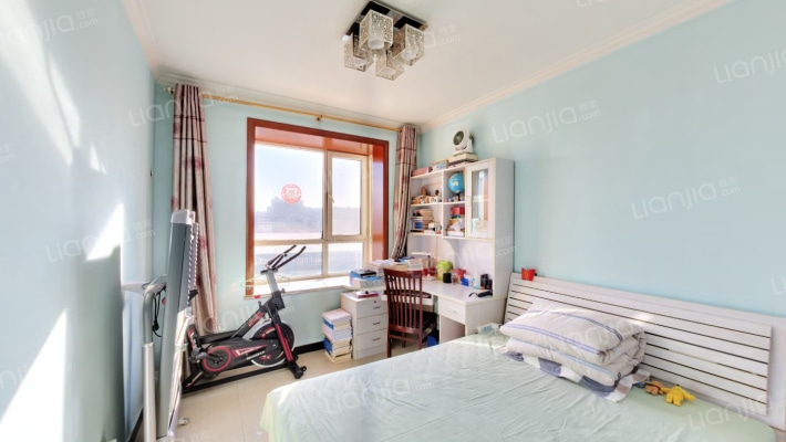 华阳中路天保郦景正规南向带装修两居出售-卧室B