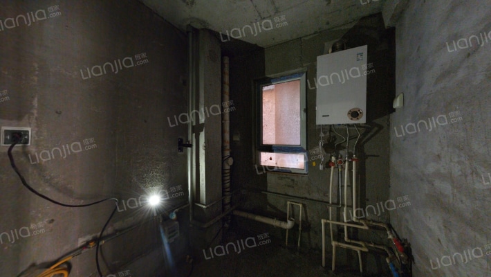 一层下跃带花园下沉式院子地下室-厨房