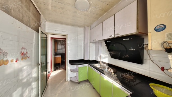 双塔社区 精装修小户型 首付5万 价格还可以谈-厨房