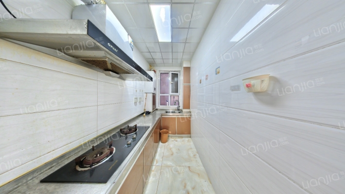 业主急售，拎包入住，低月供，低首付-厨房