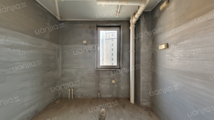 金竹花园165平米三居室 户型方正 双卫-卫生间A