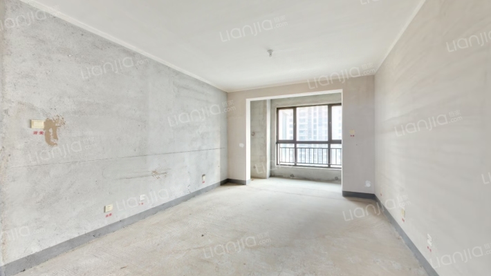 人车分流社区，市政集中供暖，好楼层-客厅