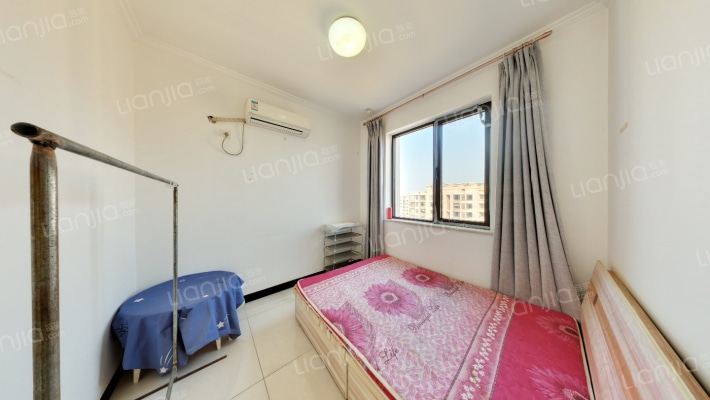 鸿坤理想湾 高铁东站 精装 南北通透二居 东户 高层-卧室A