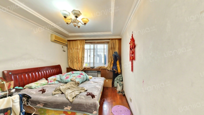 燕赵花园南北通透大四居，业主诚心出售-卧室D