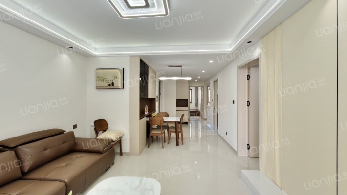 南北通透 双卫 户型方正  随时看房-客厅