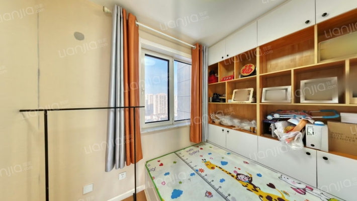 大金全屋空调 楼位好 采光足 狮子城北区南北通透三居-卧室B